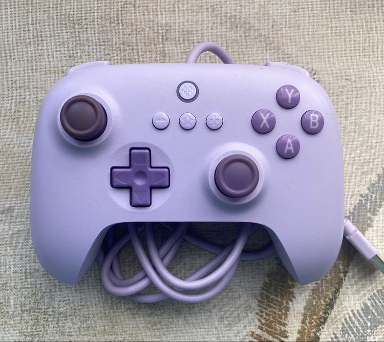 Продам проводной геймпад 8bitdo