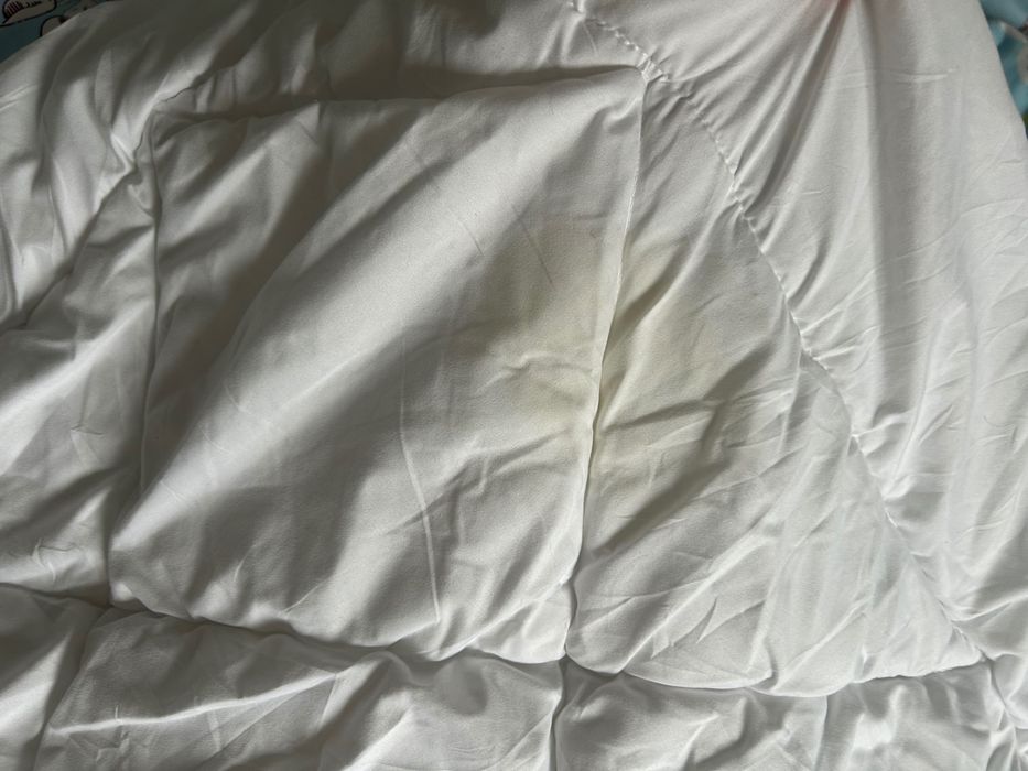 Pilotă pătuț bebeluș