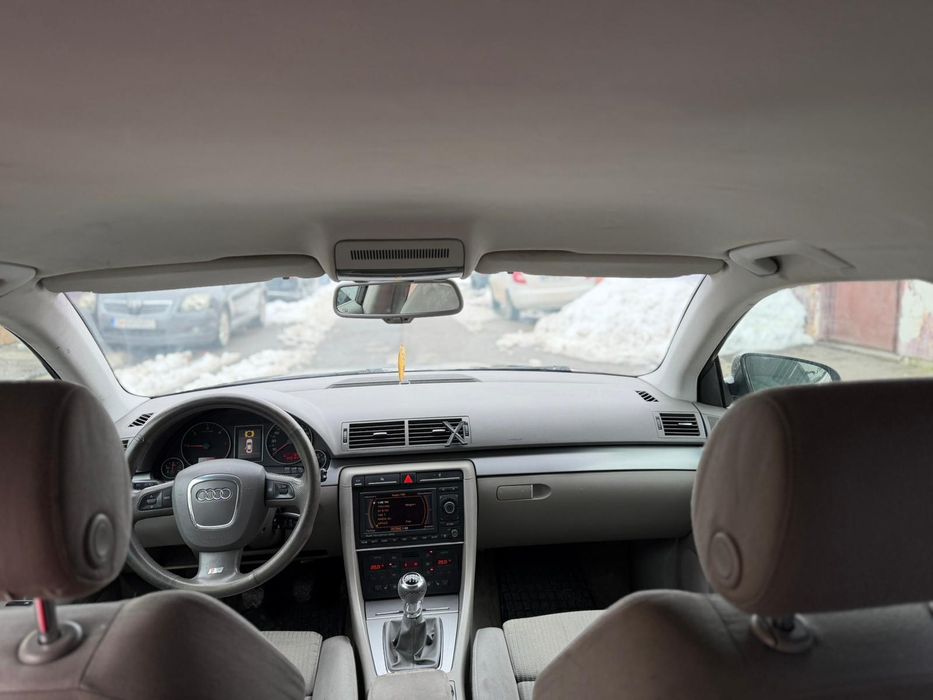 Vând Audi A4 B7 -S-line -2007 -2.0 tdi 170 cp -xenon
