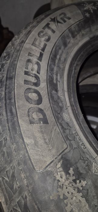 Автошина с шипами