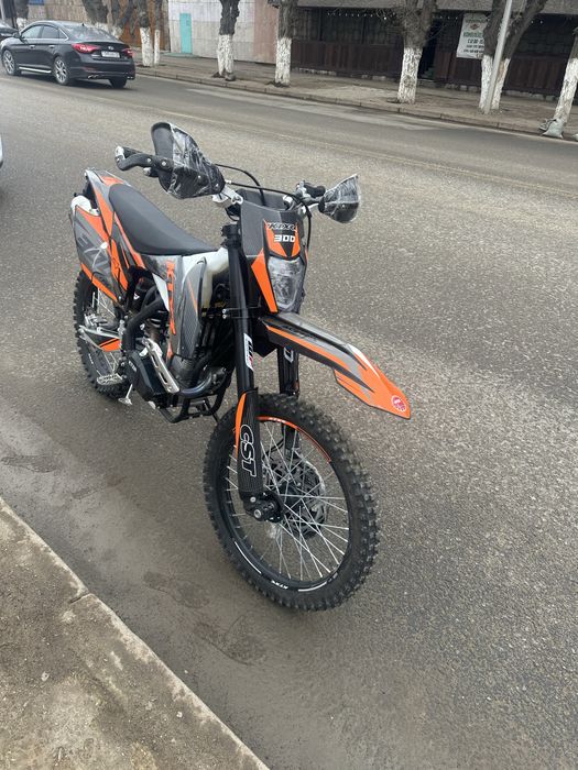 Продам мотоцикл KTXZ