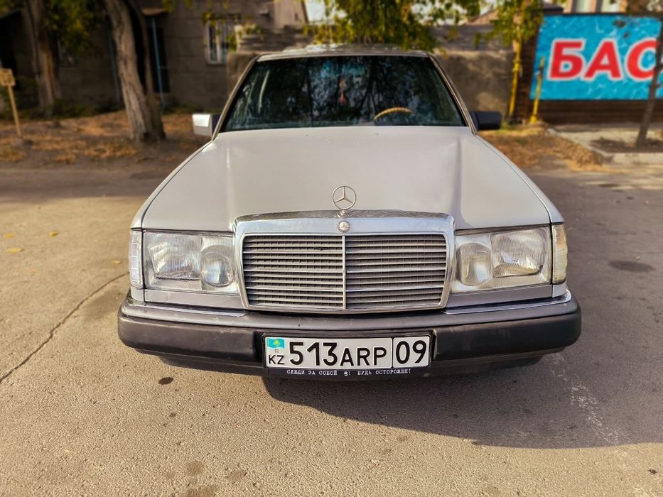 Продам Мерседес 124