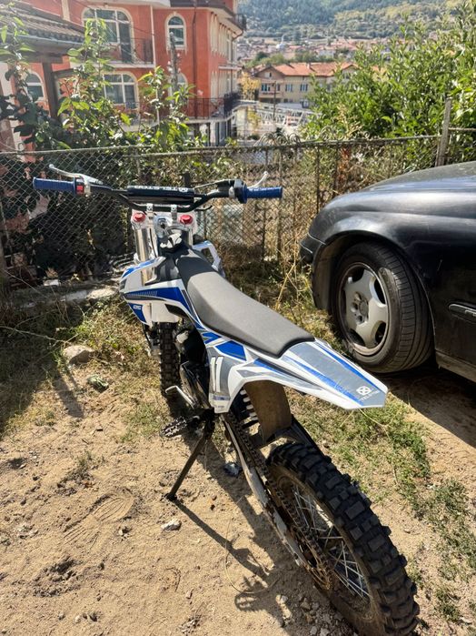 Крос Telstar 125