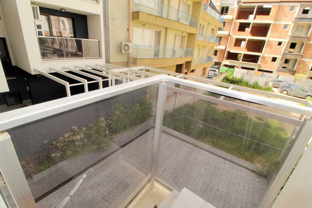 Дава се под наем Двустаен апартамент в Варна, Младост 1 - 42 кв.м за 510 € - Снимка #4