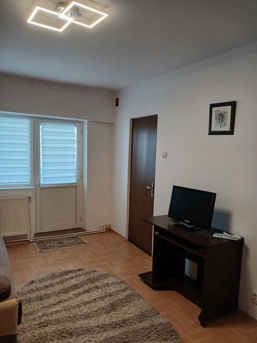 Vand urgent garsoniera