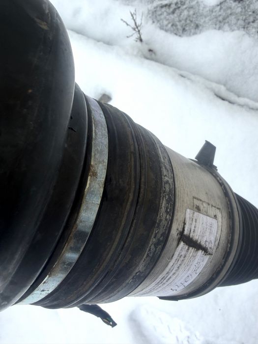 Предна възглавница Преден амортисьор AUDI A6 A7 C7 4G