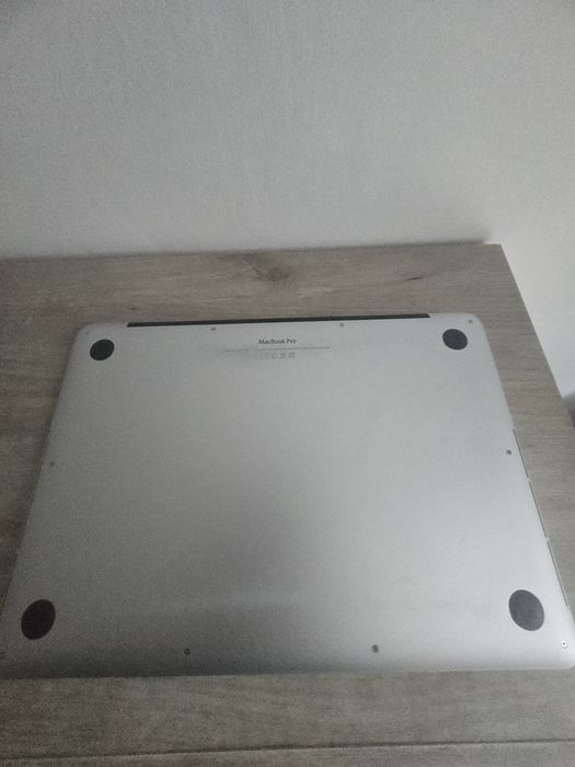 MacBook Pro model A1502