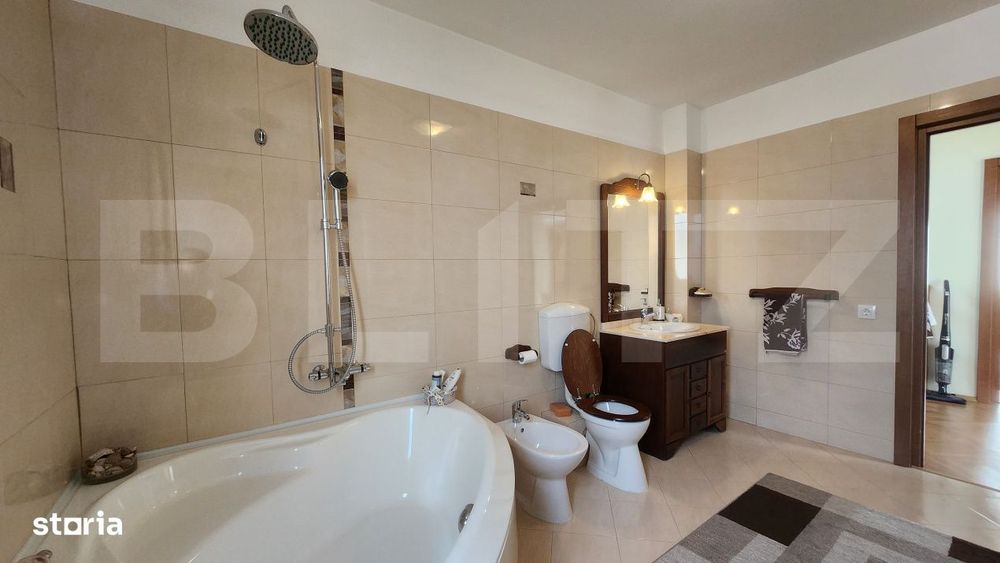 Casa Exclusivista  5 dormitoare, teren 920 mp Livezeni- Cart. Orizont