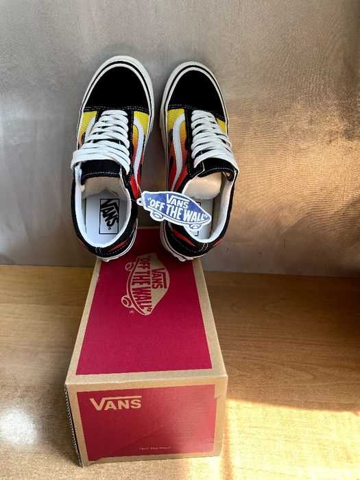 Vans old skool original flame gun
