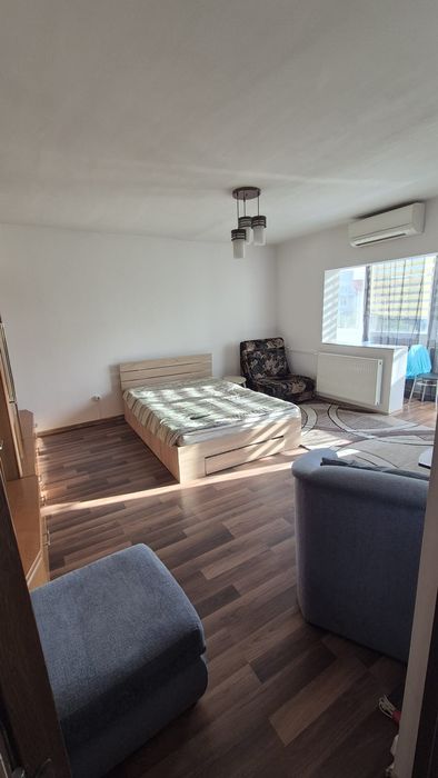 Proprietar ofe spre închiriere