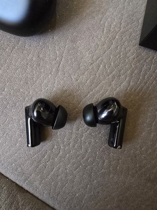 HUAWEI FreeBuds Pro 4