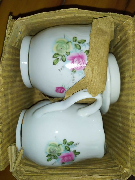 Чайный сервиз, новый, 22 предмета, в упаковке.