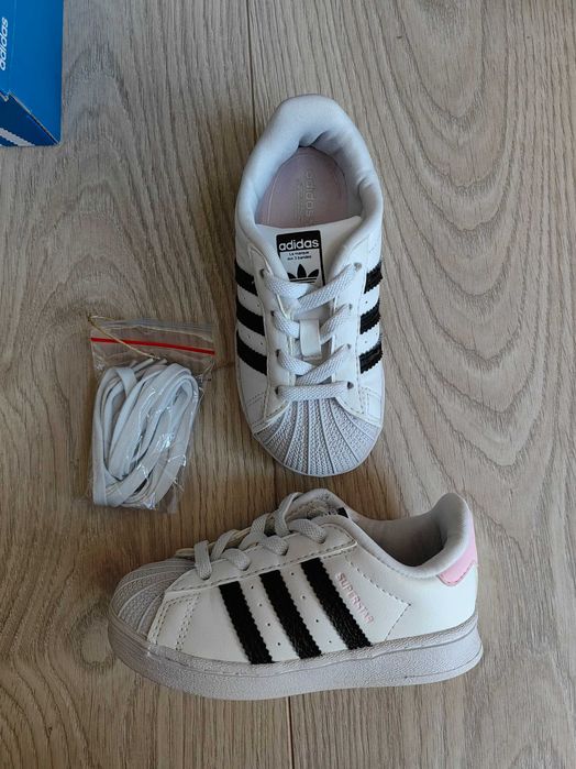 Маратонки Adidas