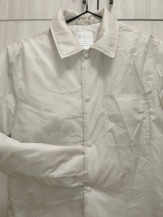 Продаётся Ветровка мужская