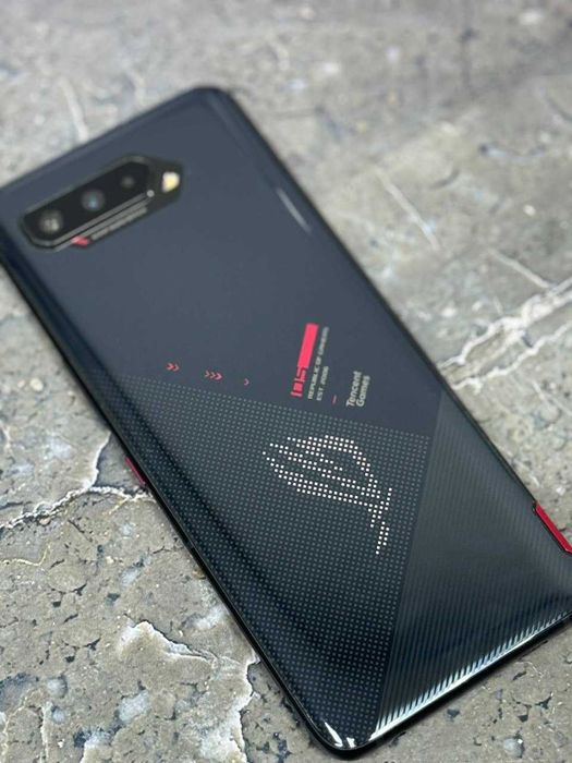 Asus Rog Phone 5, лот: 100/9269 (Кокшетау,ул.Ауельбекова 147)