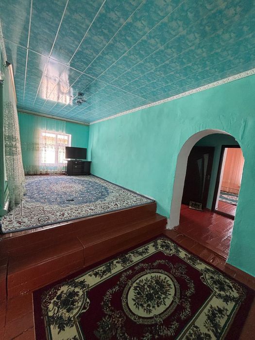 Продаётся дом со всеми хозяйствами