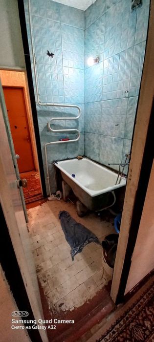 Чиланзар 17 квартал. 1 комнатная Продажа. Срочно