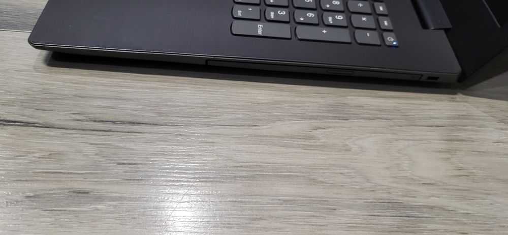 Lenovo ideapad 320-Amd A9 9420/8гб/128гб ссд