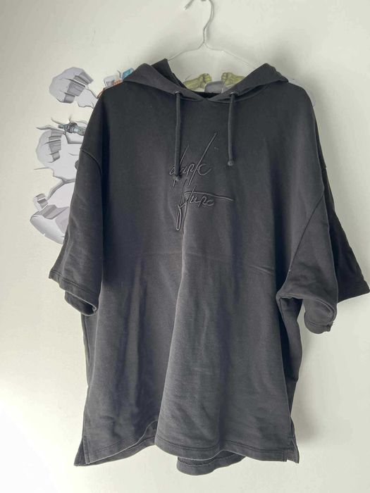 Tricou Asos negru oversize cu gluga Dark Future