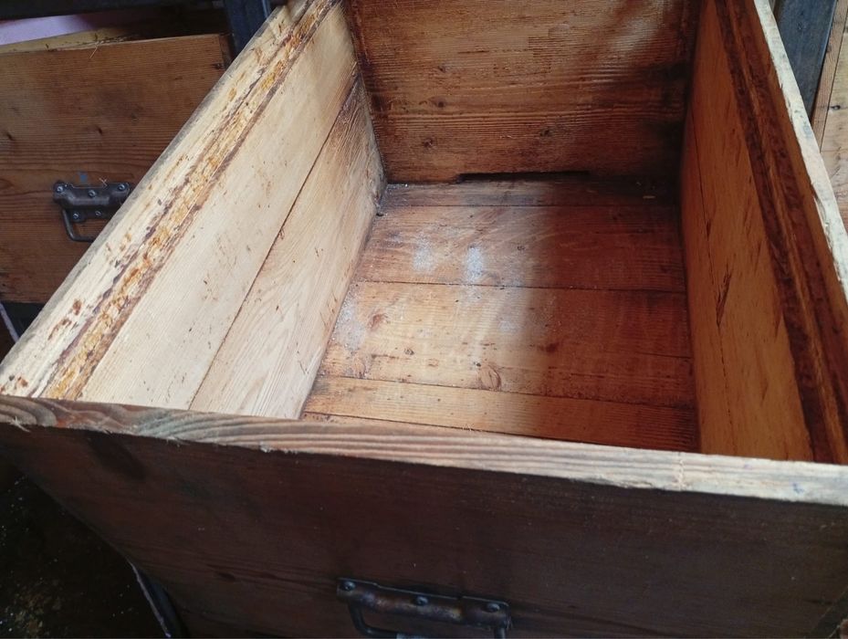 Camion apicol  Iveco