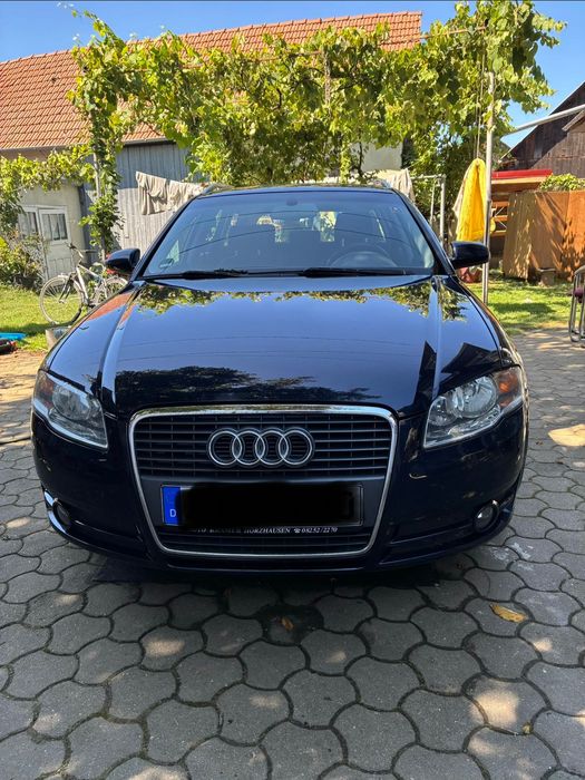 Vand Audi A4 2.0 Benzina 130CP