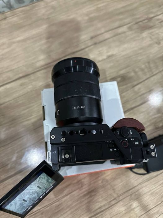 sony zv-e10 camera sotiladi