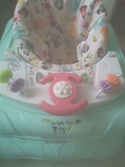 Проходилката Jungle fun moni