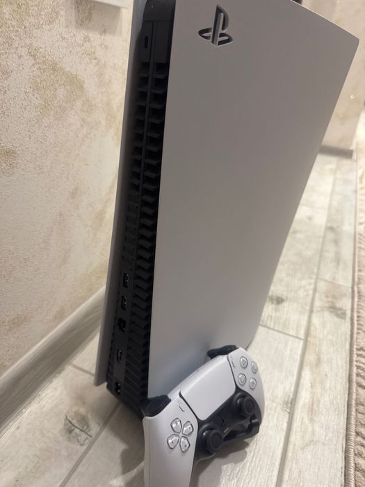 PLAYSTATION 5 ,,Disk Edition’’