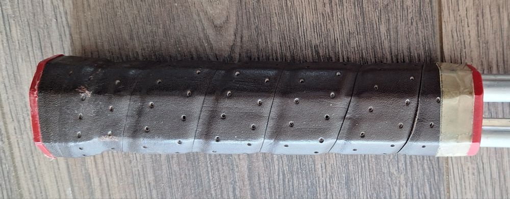 Ракета за тенис на корт