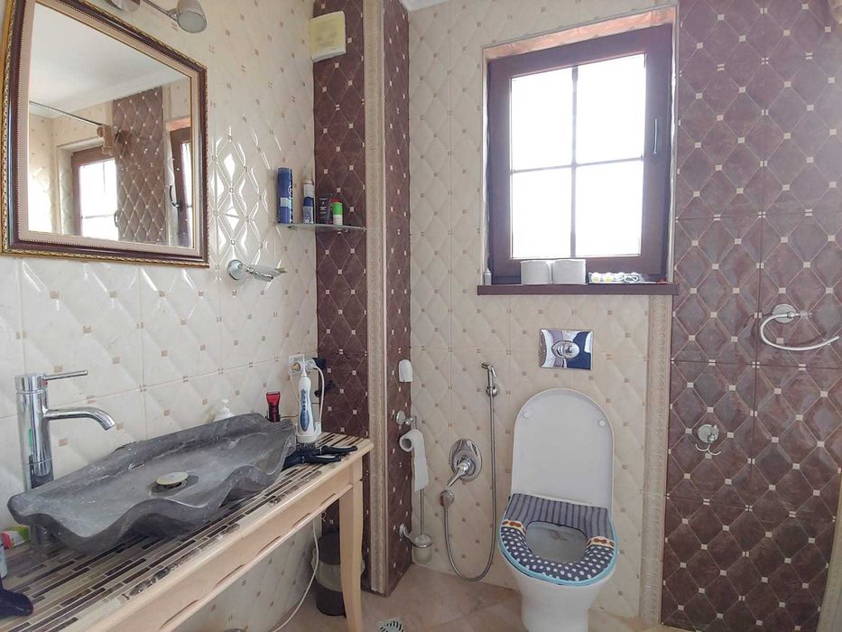 Продава се Къща в с. Кошарица, Област Бургас - 208 кв.м за 1419 €/кв.м - Снимка #4