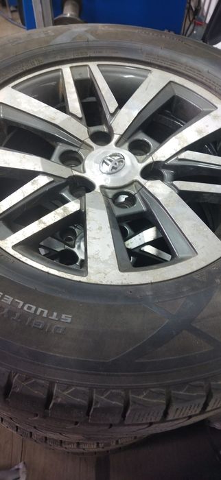 Комплект шин с дисками 265/65/17