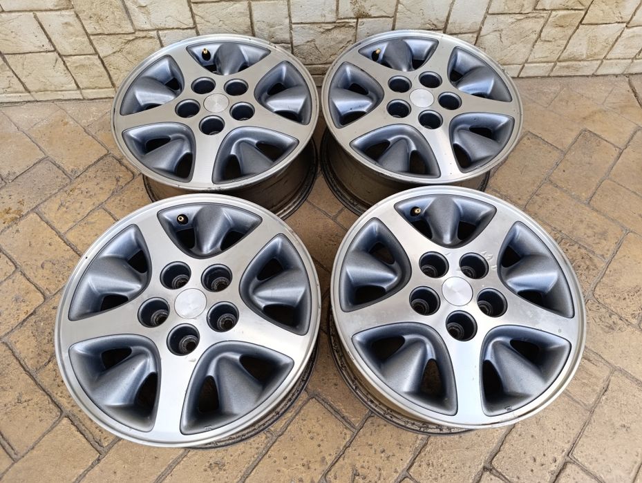 Джанти за Крайслер Вояджър 5х114.3 15 цола