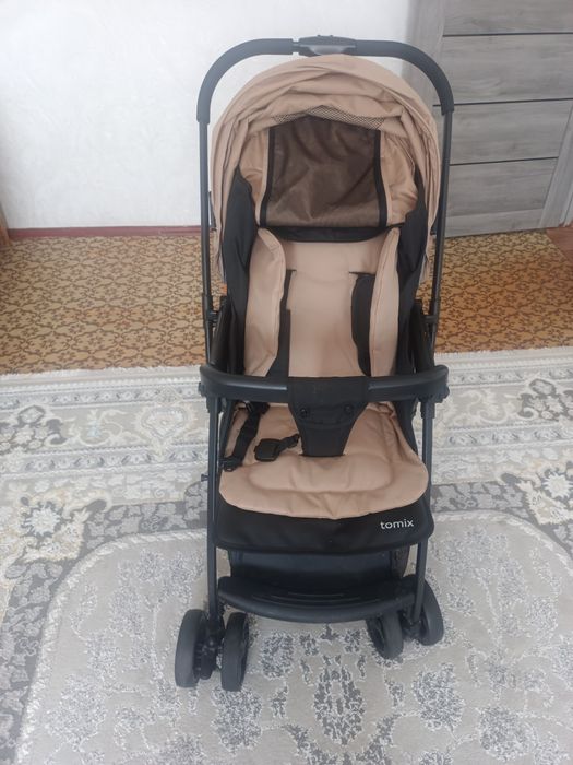 Продам коляску прогулочную