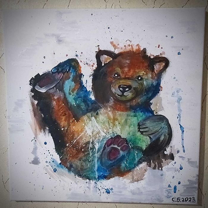 Акрилна картина на мече