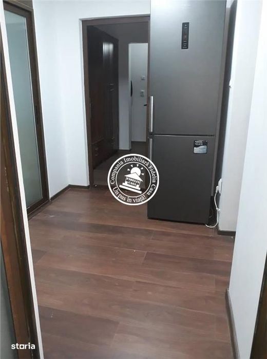 Apartament 3 camere  de inchiriat  Pacurari,