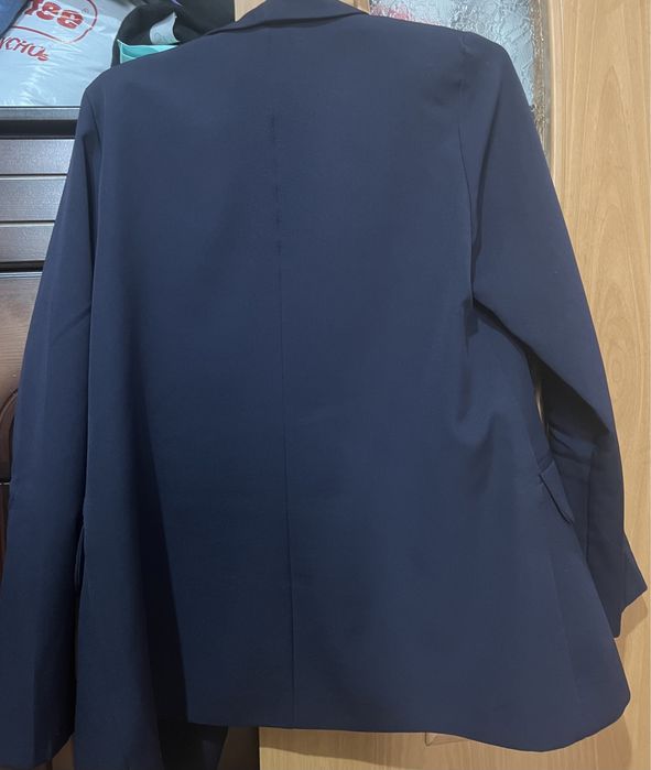 костюм темно синий