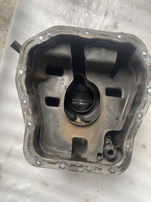 Масляный поддон Subaru