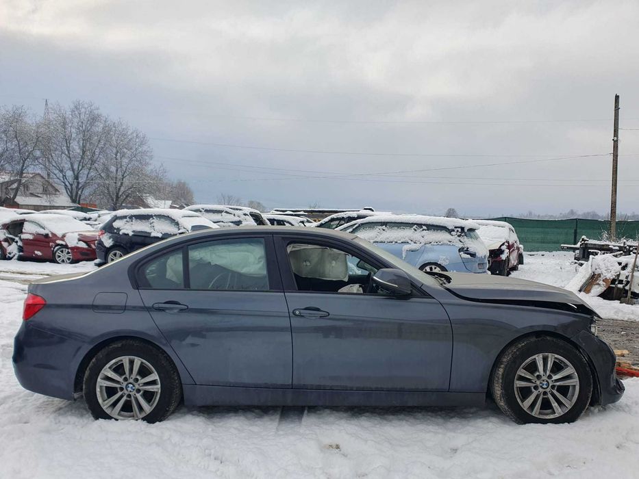 Dezmembrez BMW Seria 3 F30 2.0D 2017