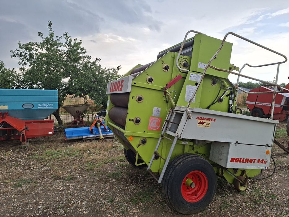 Presa baloti rotunzi Claas / Gallignani / Deutz