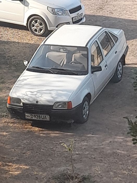 Opel kabett (nexya)