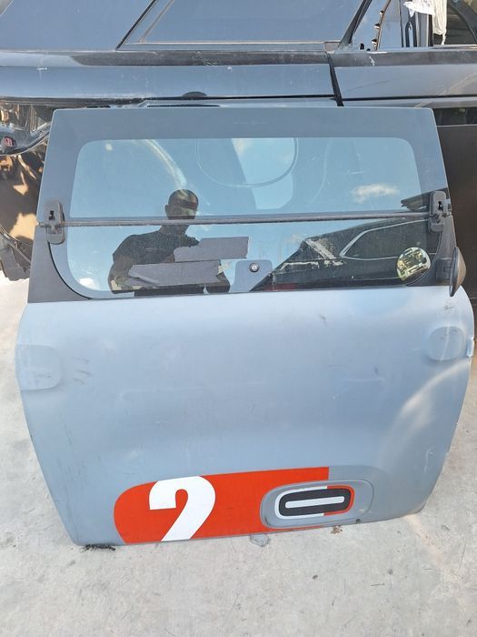 Предна дясна врата Citroen AMI / Ситроен АМИ 2021г.