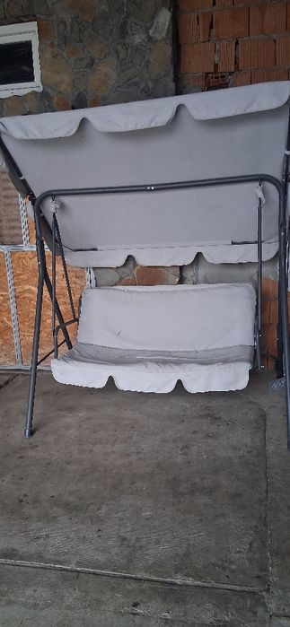 Hinta.   din.      fier