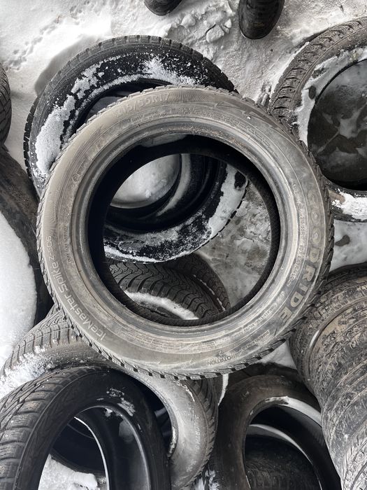 Резина goodride 215/55 r17