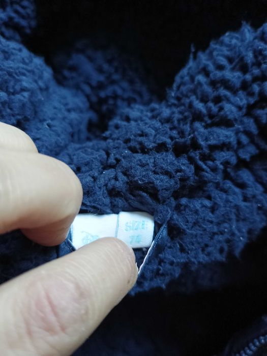 Продавам зимен космонавт за момиче