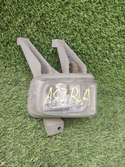 Туманка Opel Astra g