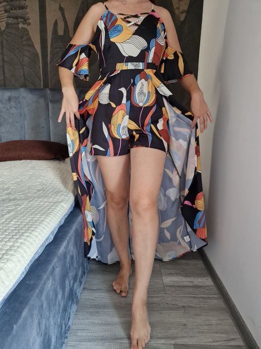 Rochie-salopeta  cu imprimeu floral