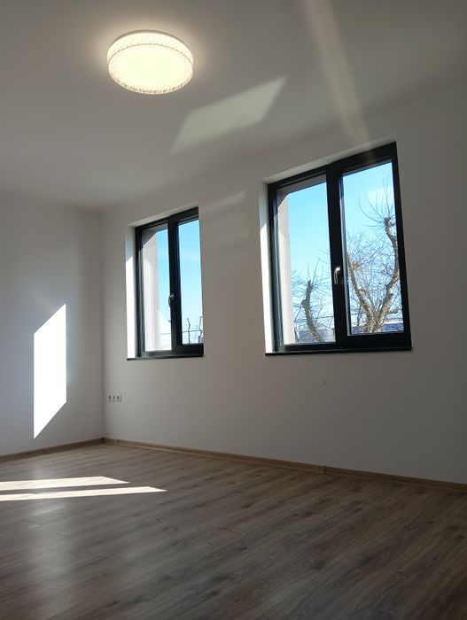 Дава се под наем Етаж от къща в Бургас, Акациите - 100 кв.м за 500 € - Снимка #3