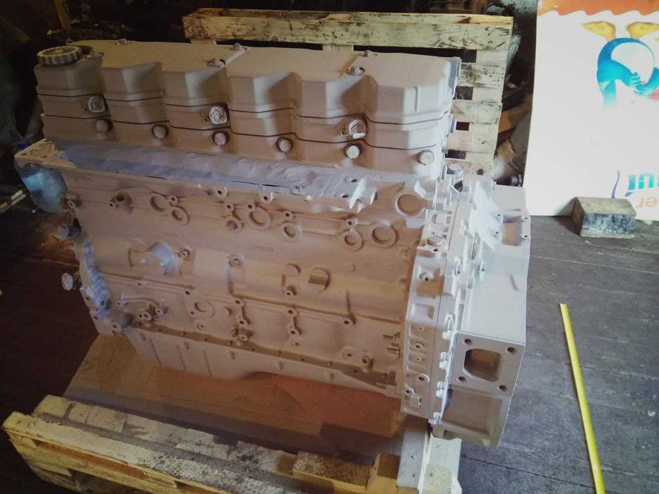 Двигатель Iveco на экскаватор погрузчик