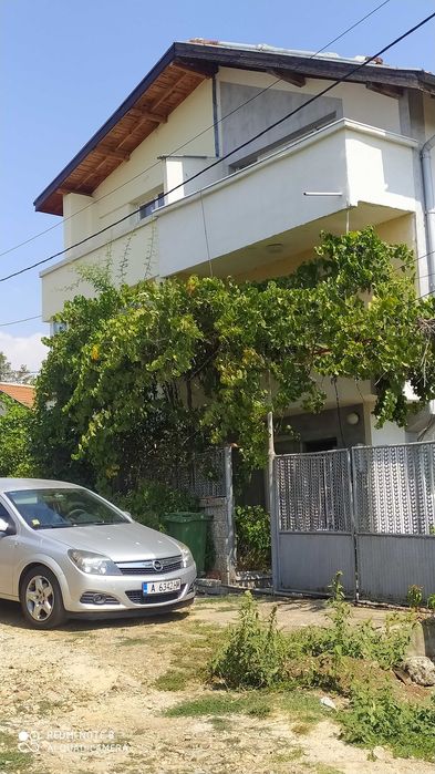 Продава се Къща в с. Константиново, Област Бургас - 182 кв.м за 715 €/кв.м - Снимка #2