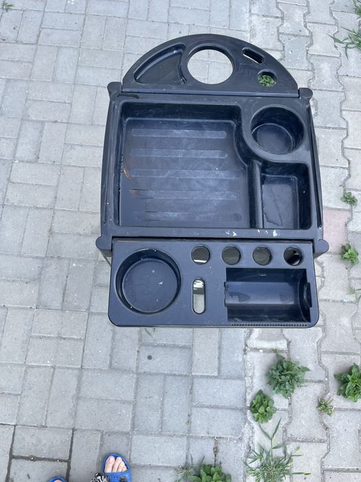 Продам Помощник для парикмахера